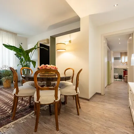 La Casa Di Flora Firenze