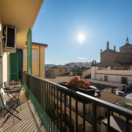 Apartment La Casa Di Flora
