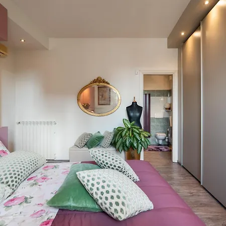 La Casa Di Flora Apartment *