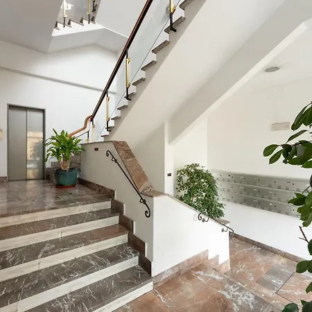 La Casa Di Flora Apartment