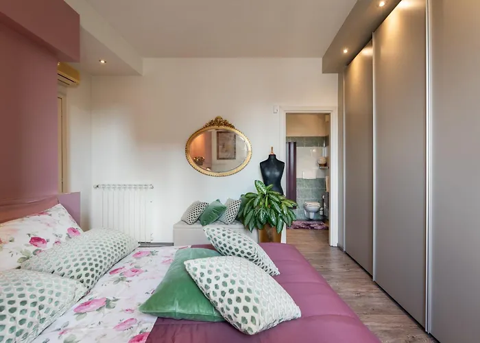 La Casa Di Flora Apartment *