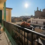 La Casa Di Flora Apartmán *
